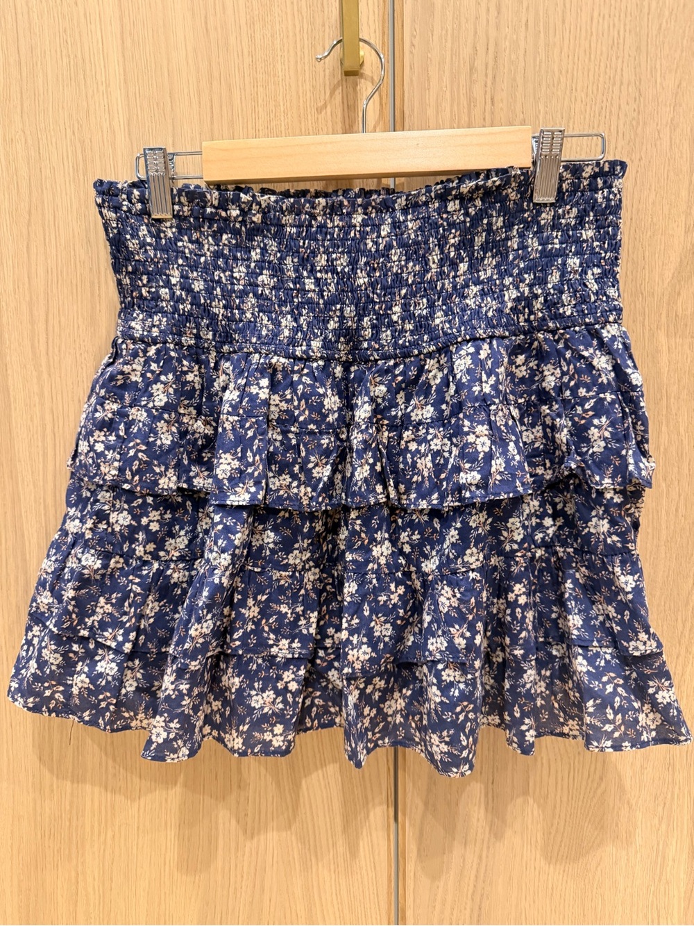 Pookie & Sebastian Smocked Tiered Navy Floral Mini Skirt Great Condition size lg